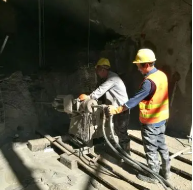 厦门水下抗分散灌浆料特点 水下不分散注浆料介绍