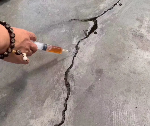 厦门混凝土裂缝修补技术详解​